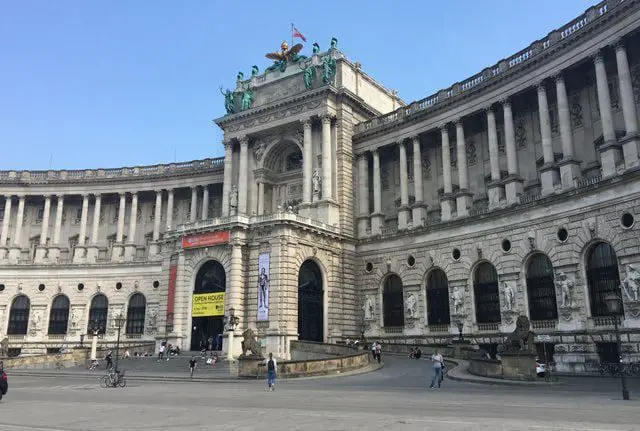 El_Palacio_de_Hofburg