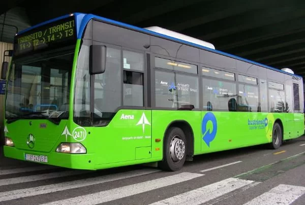 La T4 del aeropuerto de Madrid tiene una nueva terminal de autobuses de 12.600 metros cuadrados