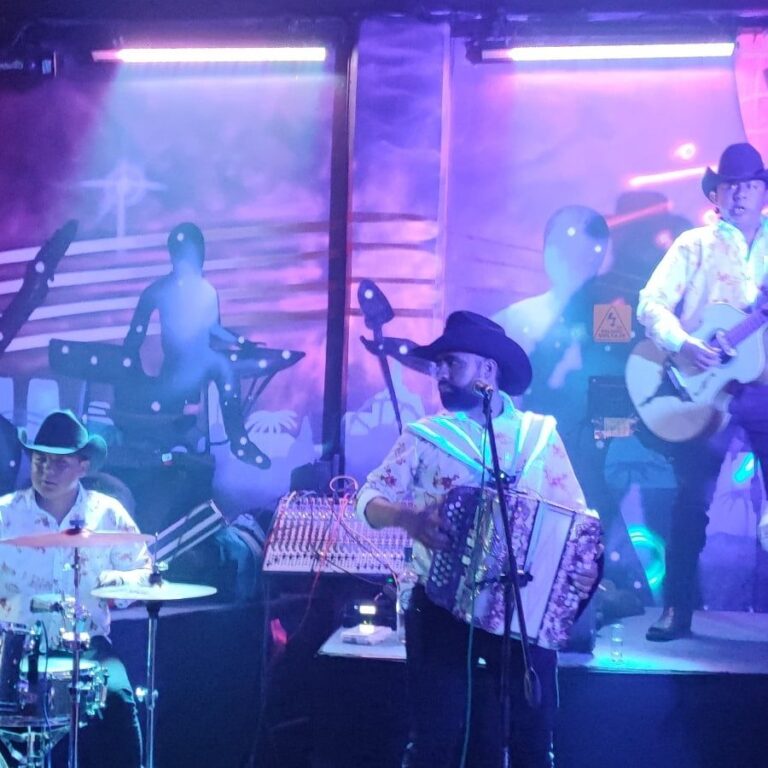 294738758_1062645241020984_6546035926162829328_n