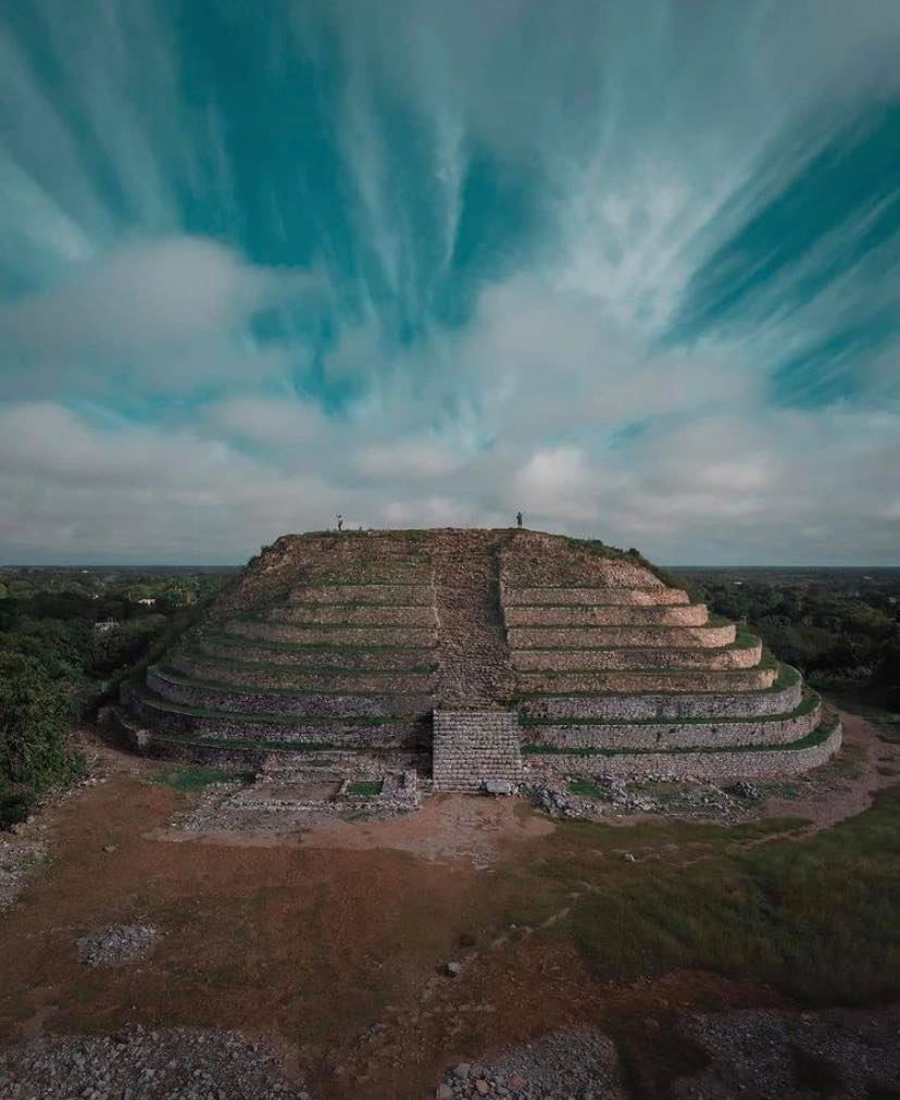 Piramide de Kinich Kakmó